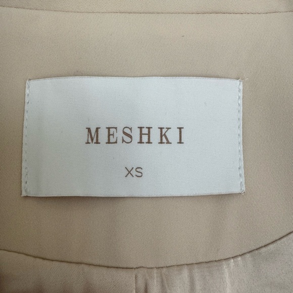 Meshki‎ NWOT Madison Oversized Double-Breasted Blazer in Cream, Size XS - Picture 3 of 9